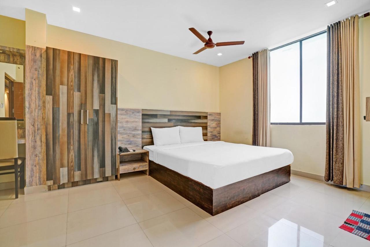 Capital O 87015 Hotel Al Salama Kochi Extérieur photo