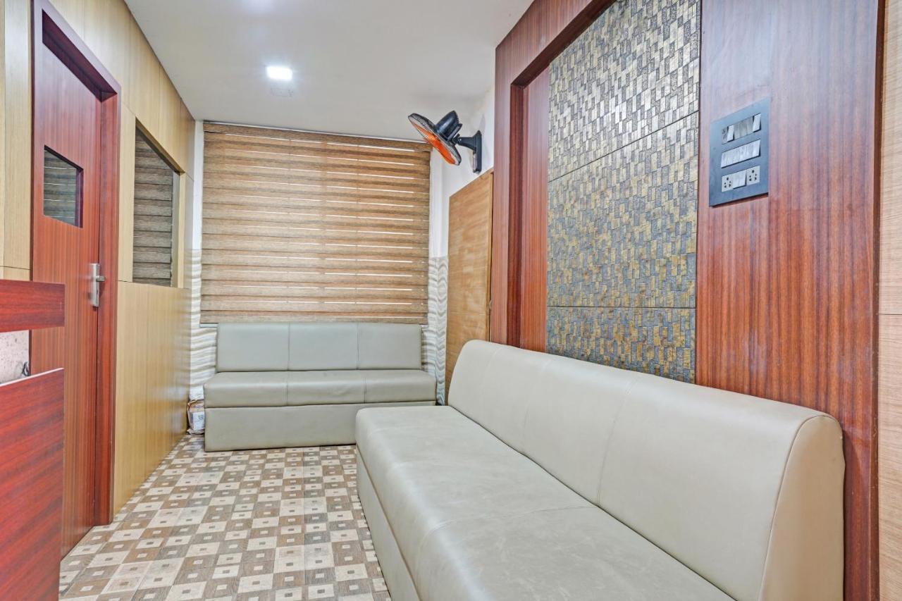 Capital O 87015 Hotel Al Salama Kochi Extérieur photo